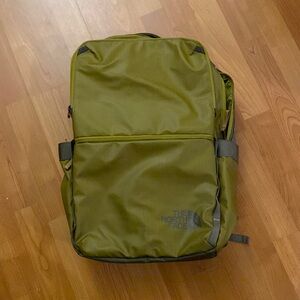 Commuter Backpack by The North Face NWT
